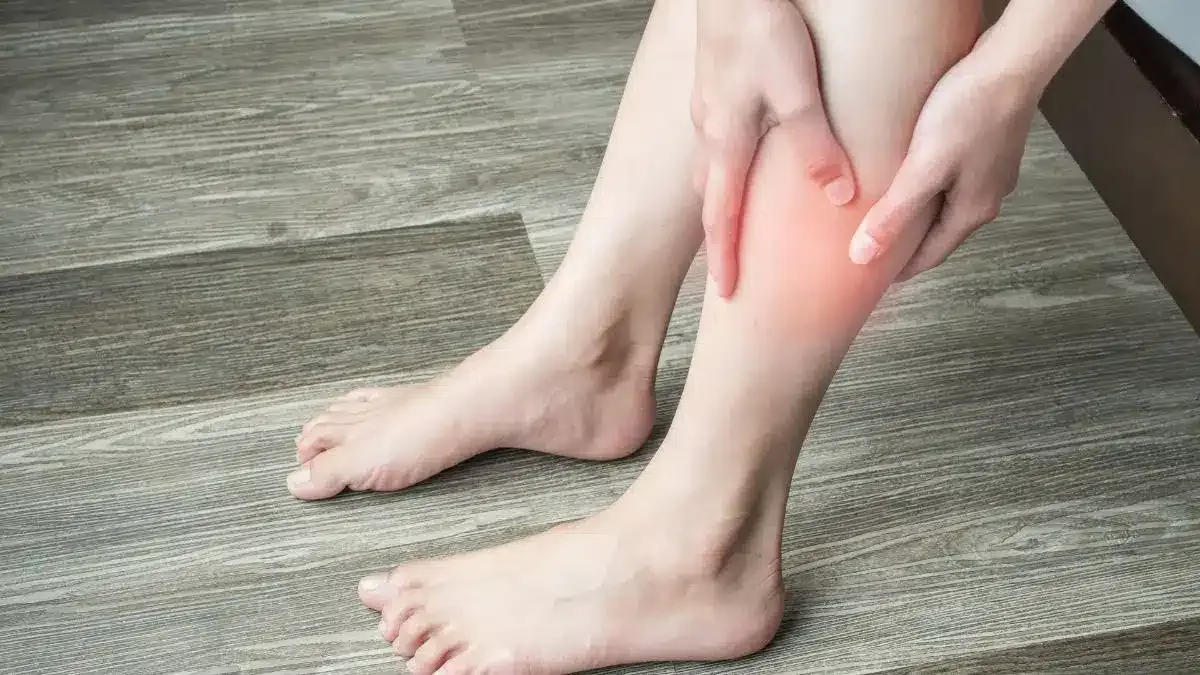 Quando a dor na panturrilha é preocupante: sinais de alerta