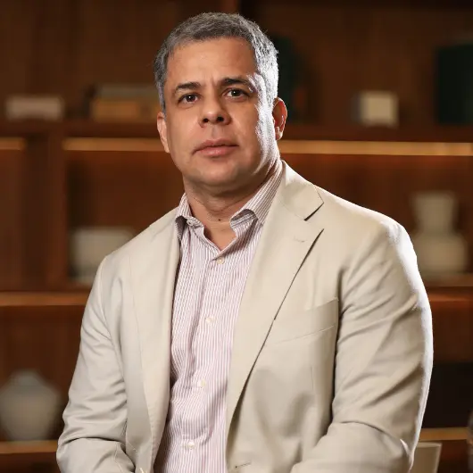 Dr. Ulbiramar Correia
